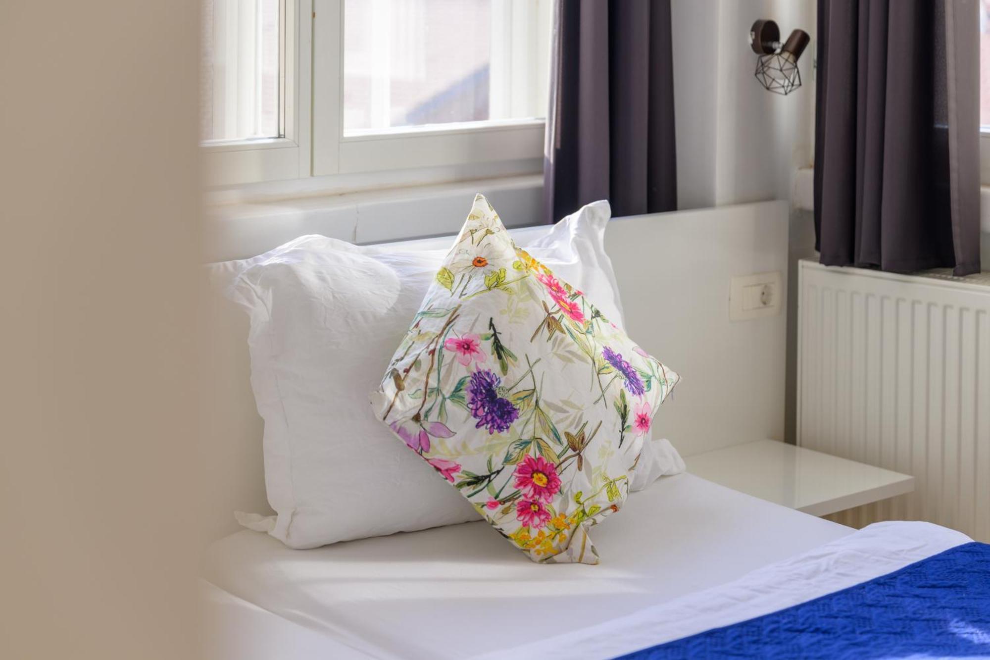 Niva rooms&studio apartment Zagreb Buitenkant foto