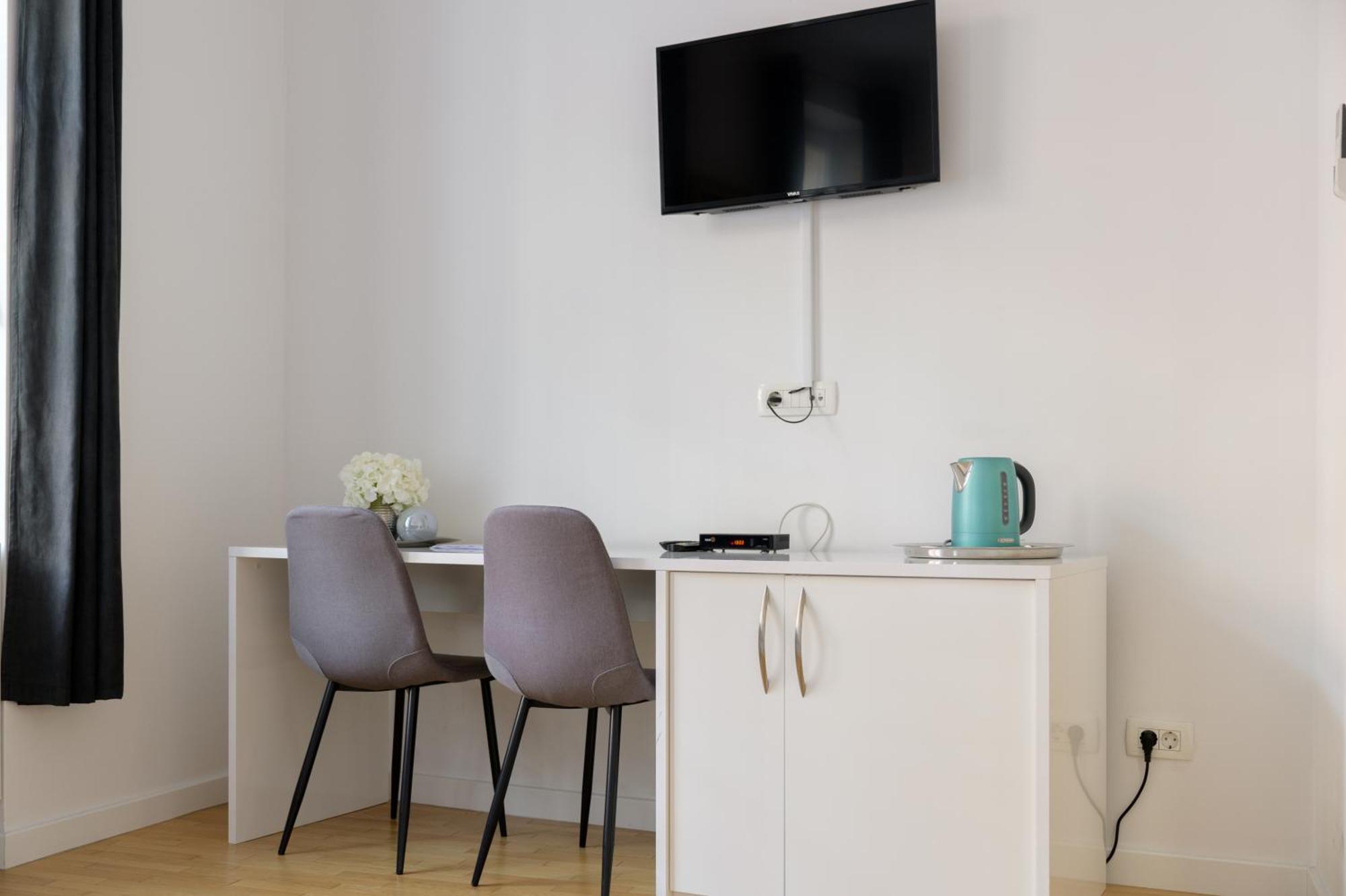 Niva rooms&studio apartment Zagreb Buitenkant foto